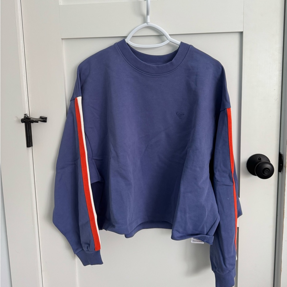 Roxy crewneck